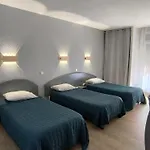 Central Hotel * 瑟贝里
